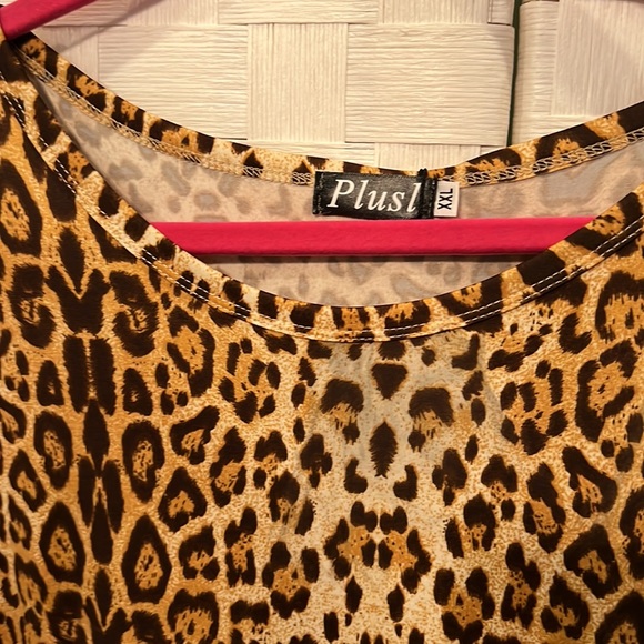 Leopard print dress with pockets NWT - Picture 3 of 5